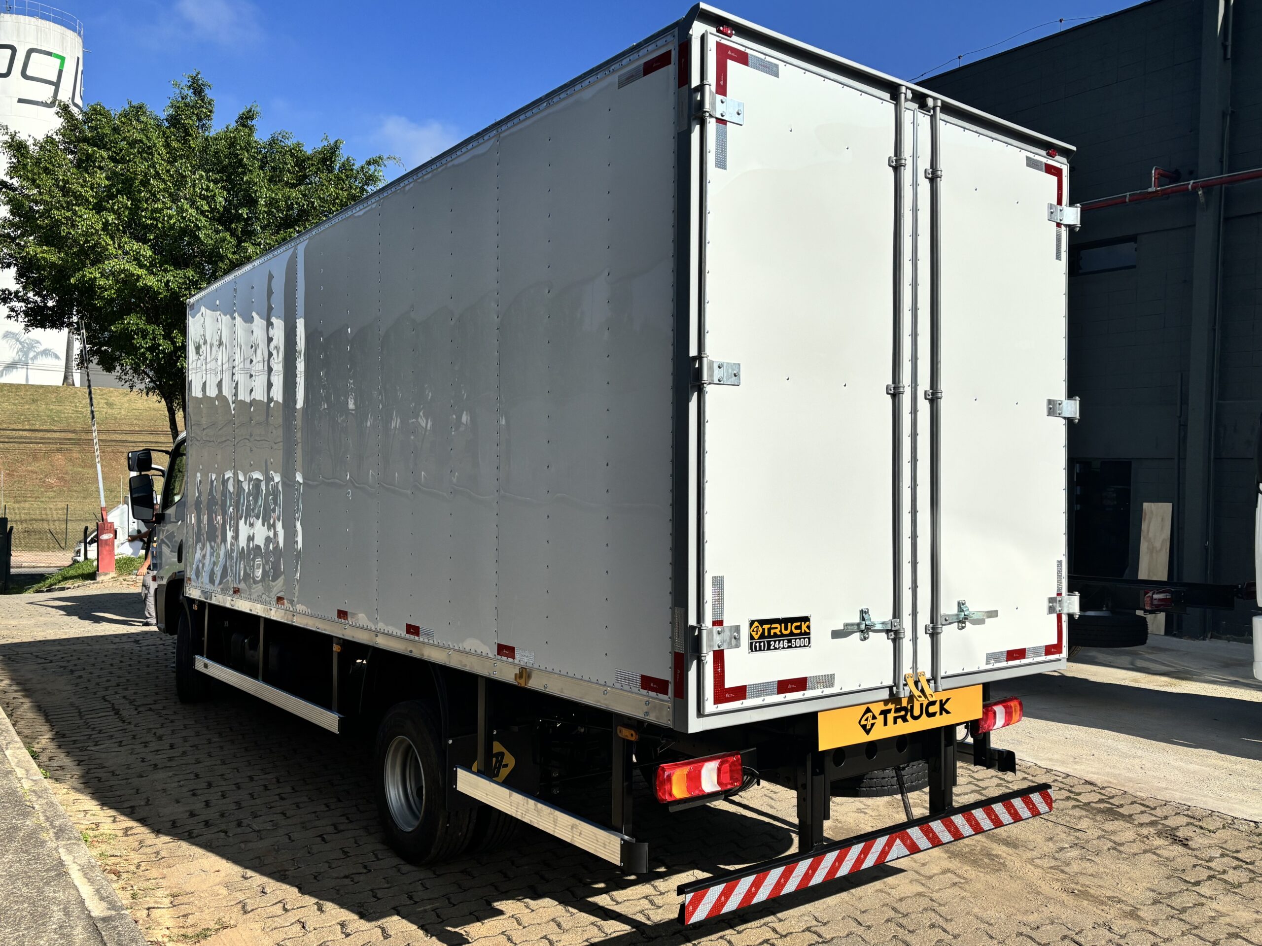 baú isotérmico para transporte de carga