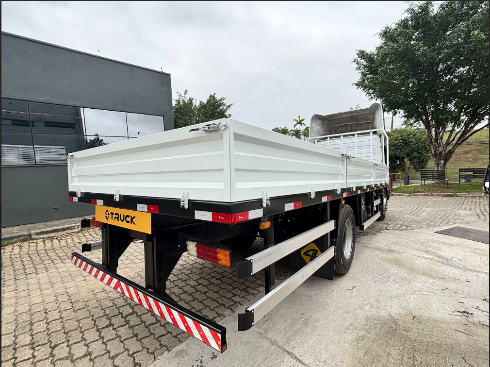 alongamento de chassi de caminhão