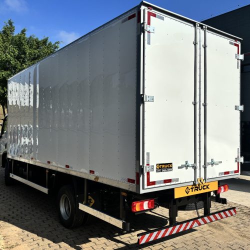 baú isotérmico para transporte de carga