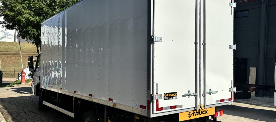 baú isotérmico para transporte de carga