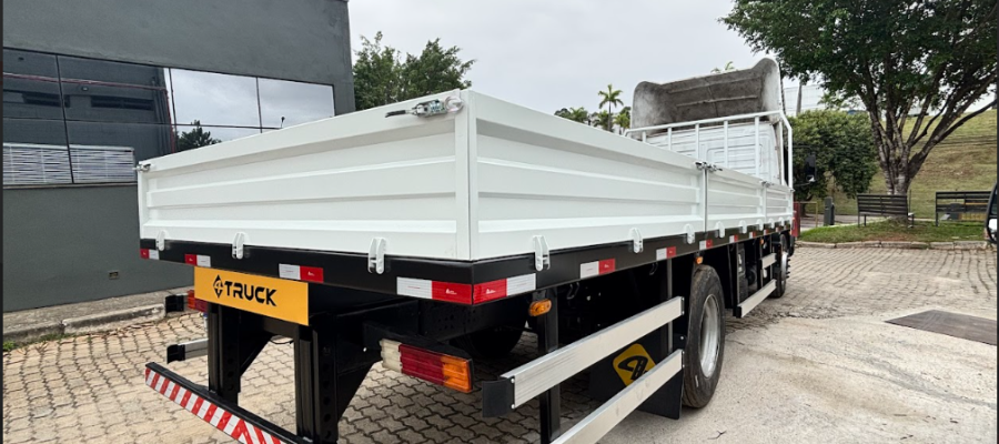 alongamento de chassi de caminhão